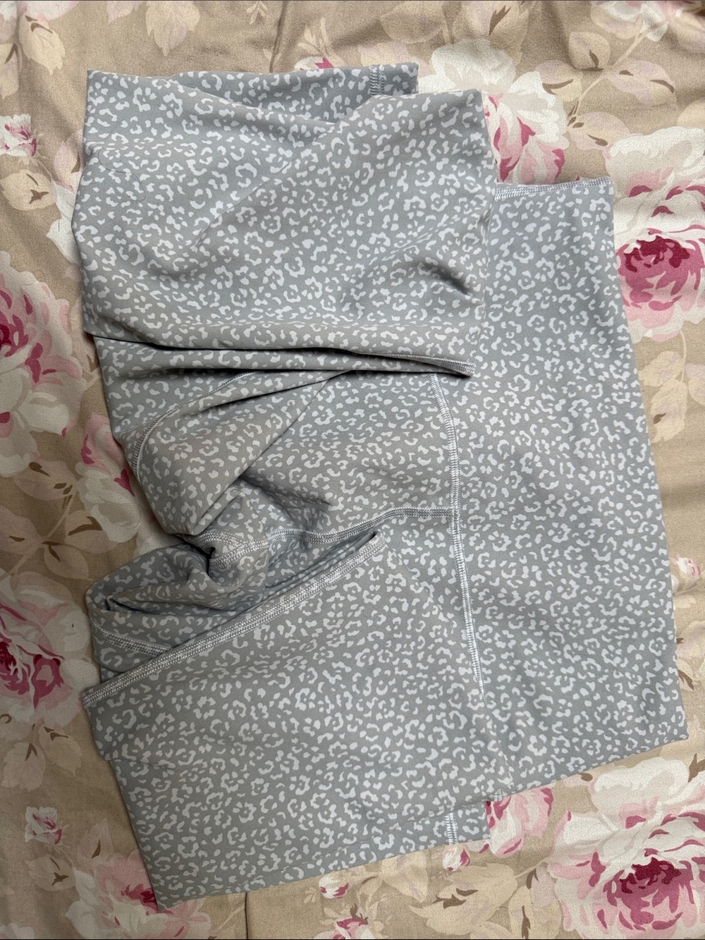 Lululemon Light Gray Leopard Print Leggings